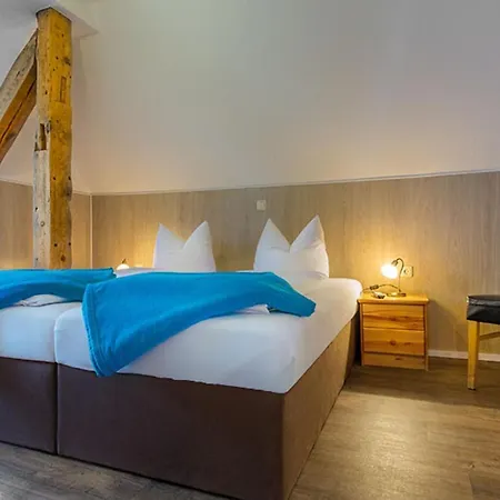 H&h Im Herzen Der Stadt Nr 17-karl Mit Kueche, Wohnzimmer Und Esstisch Greifswald