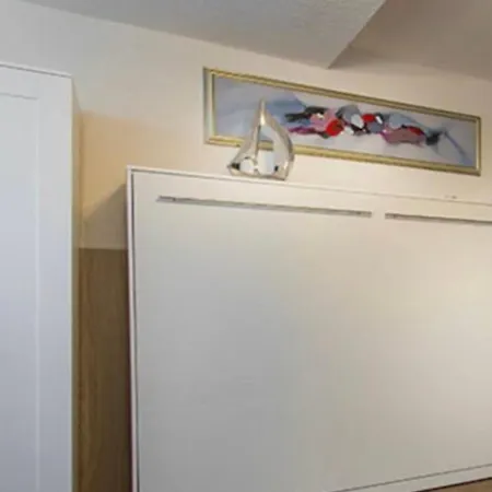 H&h Im Herzen Der Stadt Nr 17-karl Mit Kueche, Wohnzimmer Und Esstisch Appartement
